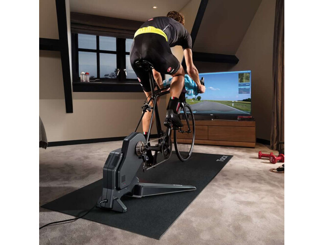 Treeningpukk Tacx Flux S Smart, T2900S